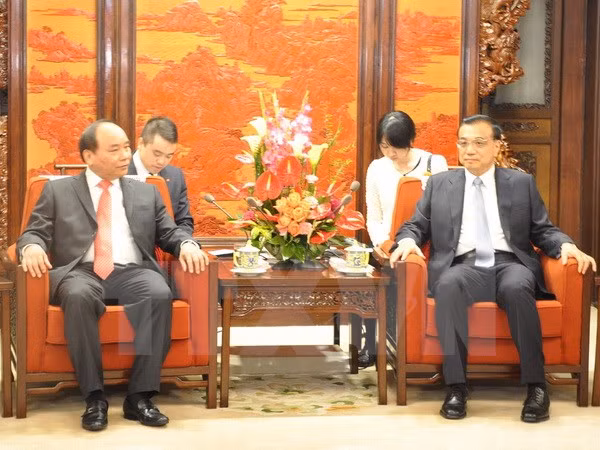 Vietnam considera importante asociación integral con China ảnh 1
