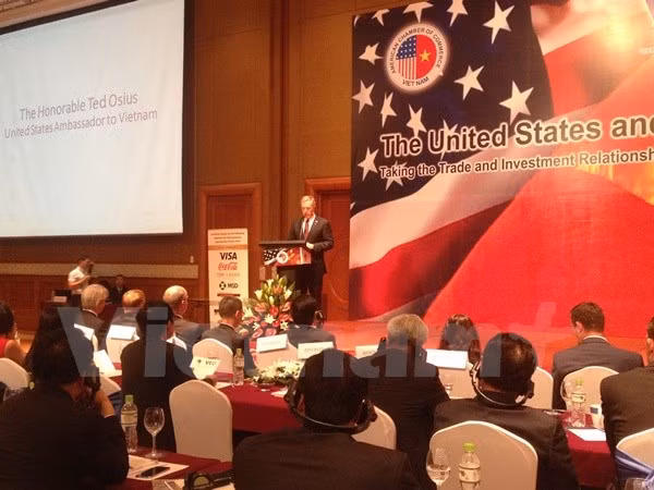 Vietnam debe mejorar capacidad competitiva, sugiere Michael Froman ảnh 1