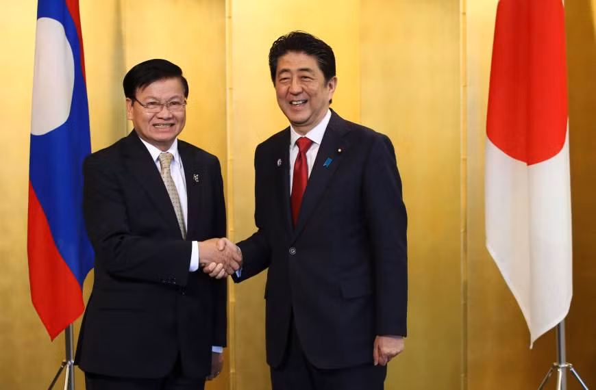 Dispuesto Japón de apoyar a Laos en cargo de presidente de ASEAN ảnh 1