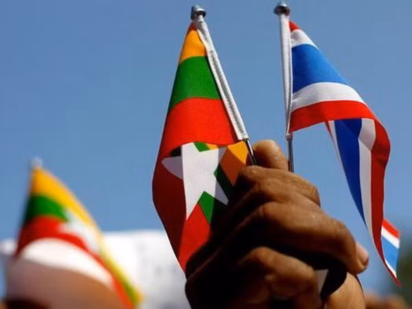 Tailandia y Myanmar fomentan lazos militares ảnh 1