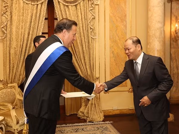 Panamá considera importantes relaciones con Vietnam ảnh 1