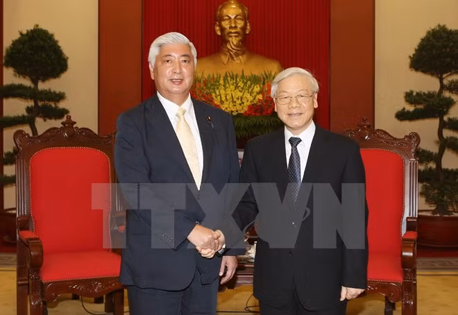 Japón desea fortalecer nexos en defensa con Vietnam, afirma ministro ảnh 1