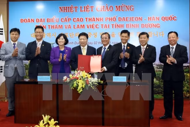 Localidades vietnamita y sudcoreana intensifican cooperación ảnh 1