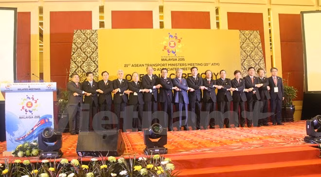Destacan papel del transporte en desarrollo de la ASEAN ảnh 1 Destacan papel del transporte en desarrollo de la ASEAN ảnh 1