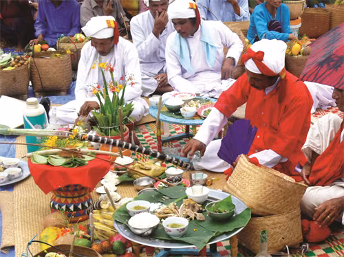 Oración por lluvias, rito especial de etnia minoritaria Cham en Vietnam ảnh 2