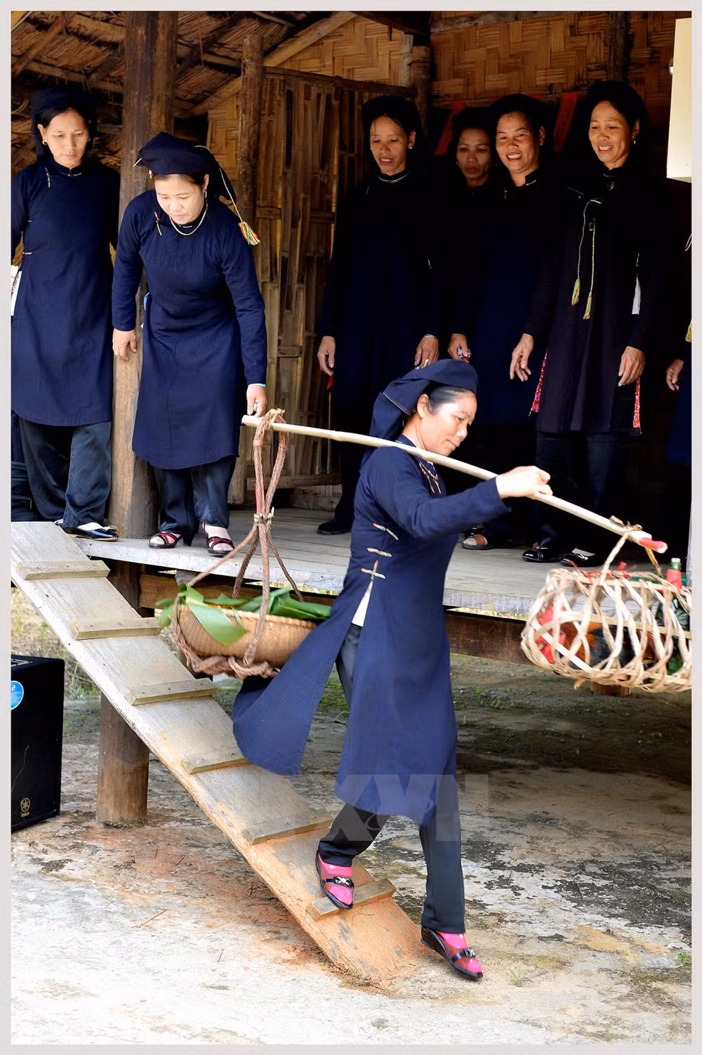 Peculiar tradición de boda del grupo minoritario San Chay en Vietnam ảnh 1 Peculiar tradición de boda del grupo minoritario San Chay en Vietnam ảnh 1