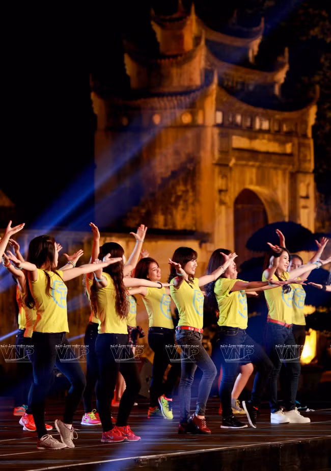 Baile en línea en Vietnam ảnh 3 Baile en línea en Vietnam ảnh 3