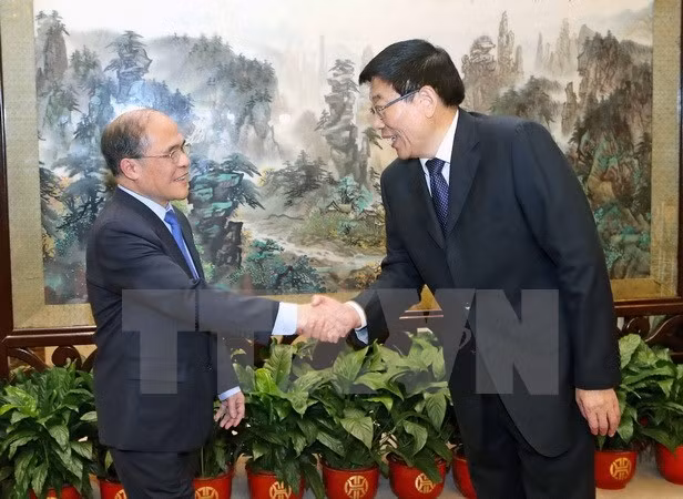 Presidente parlamentario vietnamita visita provincia de Hunan ảnh 1