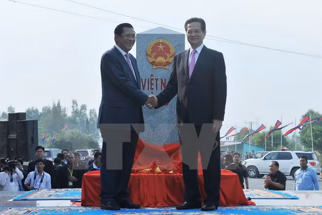 Vietnam y Cambodia determinan construir una frontera de paz y amistad ảnh 1 Vietnam y Cambodia determinan construir una frontera de paz y amistad ảnh 1