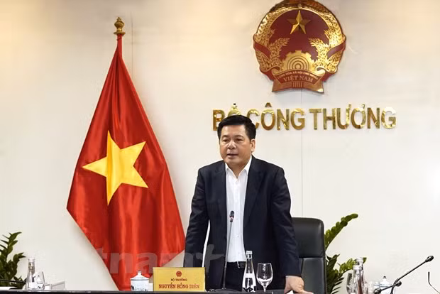 Intentan aliviar congestión de carga en puertas fronterizas de Vietnam ảnh 2