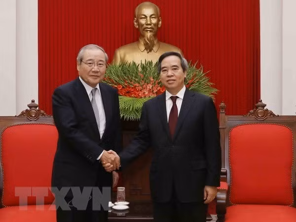 Vietnam fortalece la cooperación económica con Japón y Grecia ảnh 1 Vietnam fortalece la cooperación económica con Japón y Grecia ảnh 1