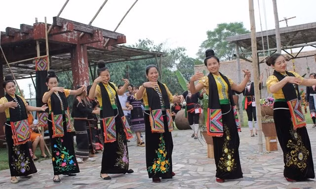 Actividades culturales de grupos étnicos resaltarán la gran unidad de Vietnam ảnh 1