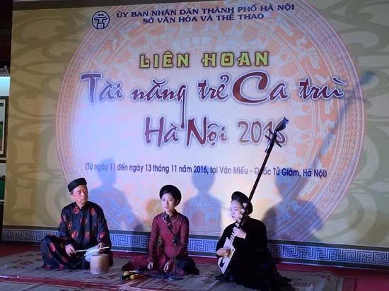Celebran festival en Vietnam para revitalizar género musical tradicional de Ca Tru ảnh 1