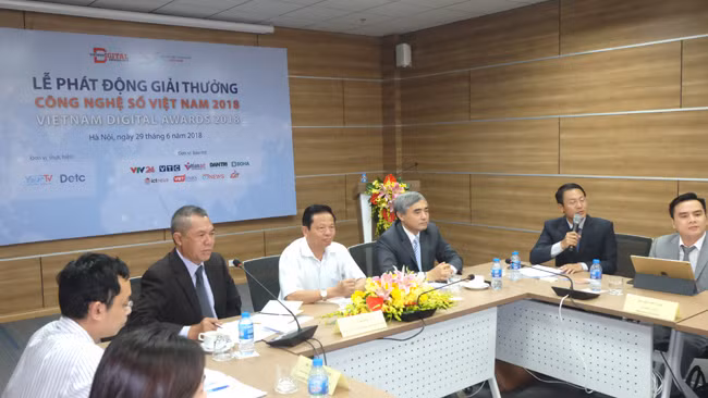 Conferirán este mes primer Premio Digital de Vietnam - 2018 ảnh 1