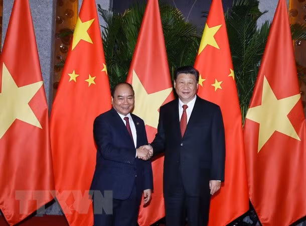 Vietnam impulsará comercio exterior en exposición de importaciones en China, sostiene Premier ảnh 1 Vietnam impulsará comercio exterior en exposición de importaciones en China, sostiene Premier ảnh 1