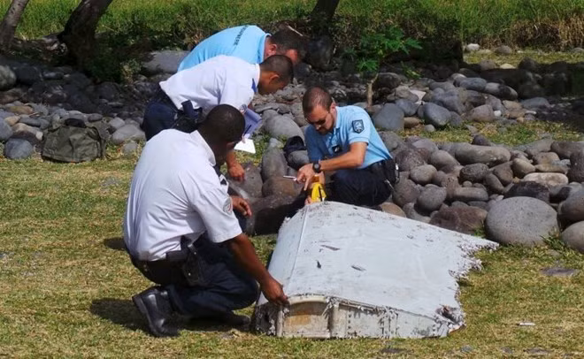 Confirmado: Restos hallados en Océano Índico pertenecen al MH370 ảnh 2