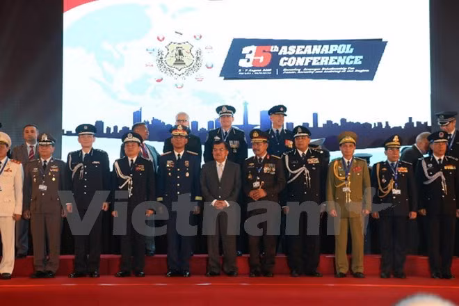 Policías de ASEAN aumentan cooperación por seguridad regional ảnh 1