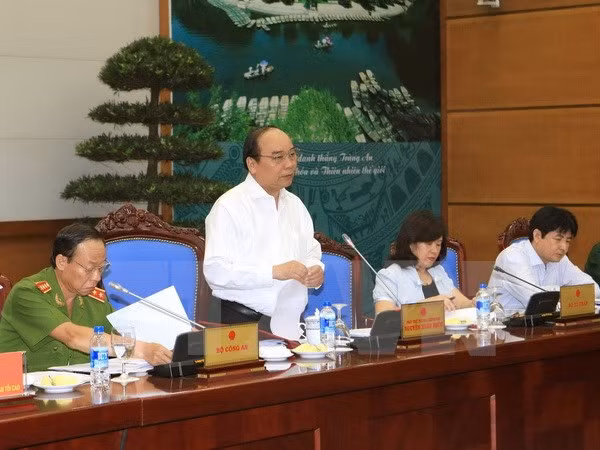 Vicepremier dirige revisión de especiales casos de amnistía ảnh 1