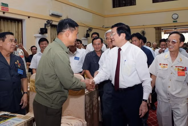 Presidente vietnamita realiza visita de trabajo a provincia central ảnh 1 Presidente vietnamita realiza visita de trabajo a provincia central ảnh 1
