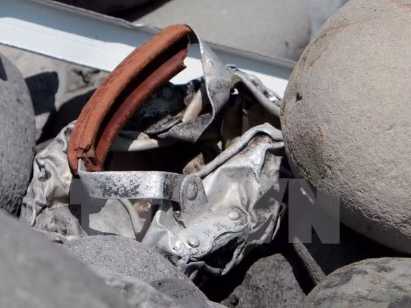  Nuevo fragmento hallado en Reunion no es del MH370 ảnh 1