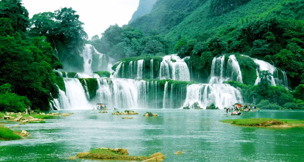 Vietnam y China dialogan sobre cooperación en cascada de Ban Gioc ảnh 1