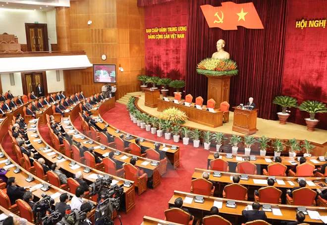 Vietnam continúa renovación integral y sincrónica ảnh 1