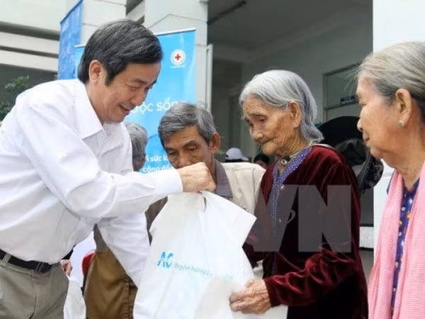Ciudad Ho Chi Minh apuesta por el bienestar de la población ảnh 1 Ciudad Ho Chi Minh apuesta por el bienestar de la población ảnh 1