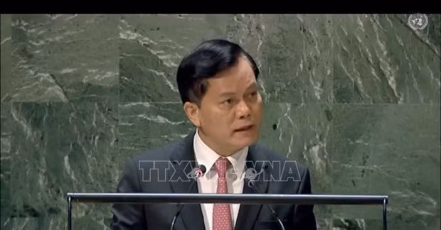 Cancilleres de ASEAN discuten medidas para fortalecer cooperación ảnh 1