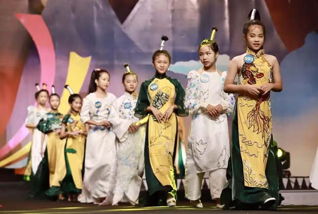 Provincia de Phu Tho busca promover la quintaesencia de Ao Dai ảnh 2