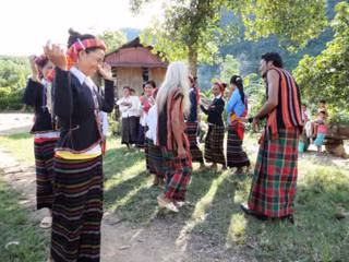 La etnia Chut y su particular cultura ảnh 1