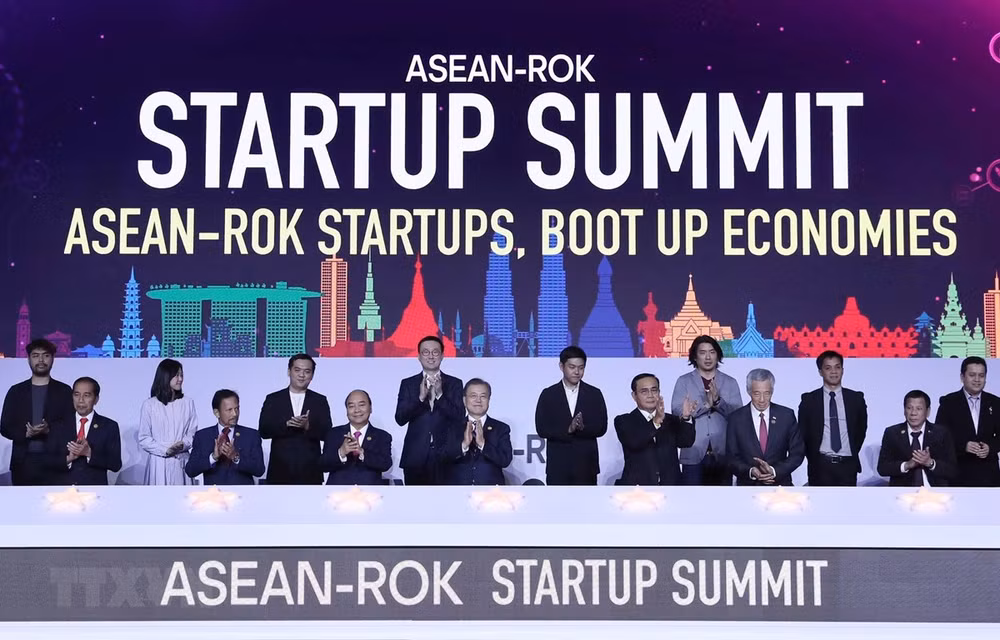Participa Premier de Vietnam en Cumbre de start-up ASEAN- Corea del Sur ảnh 1