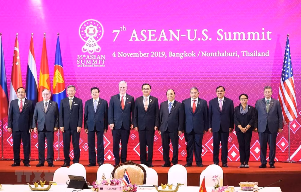 Comprometido Vietnam a fortalecer nexos ASEAN-EE.UU. ảnh 1