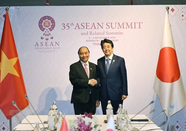 Resalta Vietnam asociación estratégica ASEAN-Japón ảnh 1