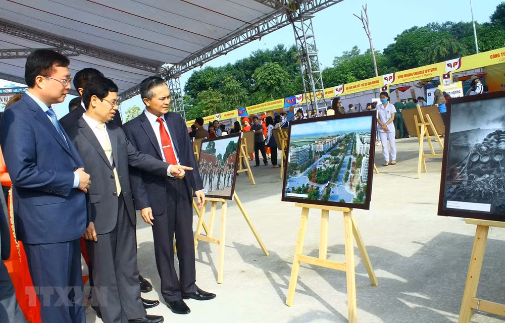 Consolida Vietnam la amistad especial con Laos ảnh 1 Consolida Vietnam la amistad especial con Laos ảnh 1