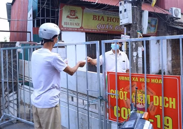 Amanece Vietnam con más de cuatro mil 900 casos nuevos de COVID-19 ảnh 1 Amanece Vietnam con más de cuatro mil 900 casos nuevos de COVID-19 ảnh 1