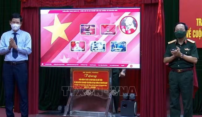 Obsequian software de informaciones sobre general Vo Nguyen Giap para provincia vietnamita ảnh 1