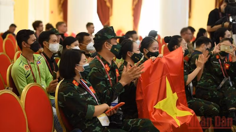 Danza individual vietnamita obtiene cuarto puesto en Army Games 2021 ảnh 2