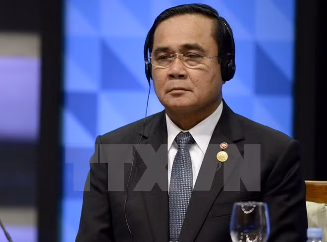Tailandia mantendrá restricciones sobre reuniones políticas ảnh 1