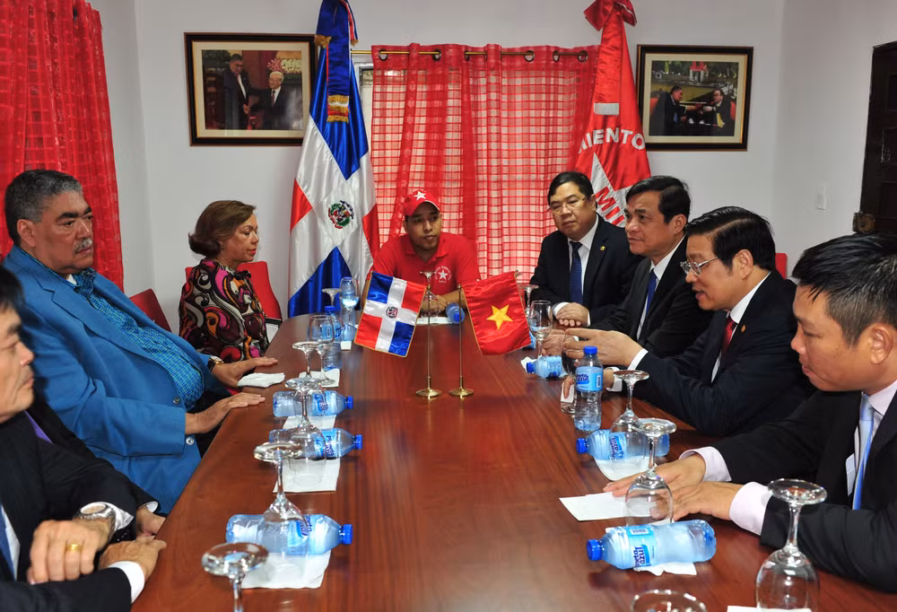 Fortalecen nexos entre Vietnam y la República Dominicana ảnh 11