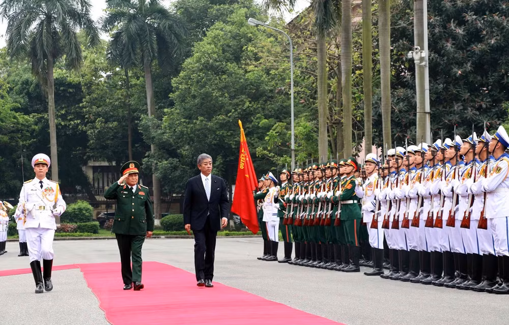 Vietnam y Japón refuerzan nexos en defensa ảnh 1