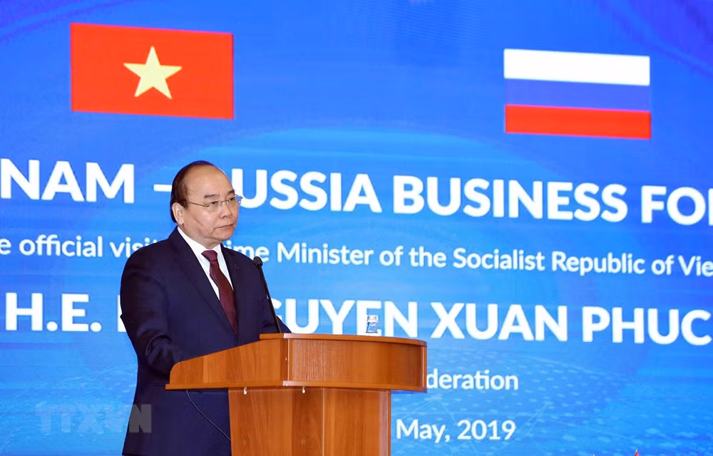 Premier vietnamita asiste al Foro Empresarial Vietnam-Rusia ảnh 1
