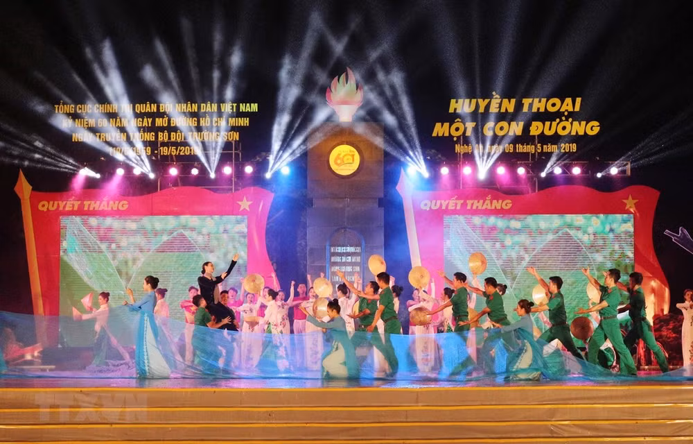 Conmemoran aniversario 60 de apertura de la legendaria ruta Ho Chi Minh ảnh 1