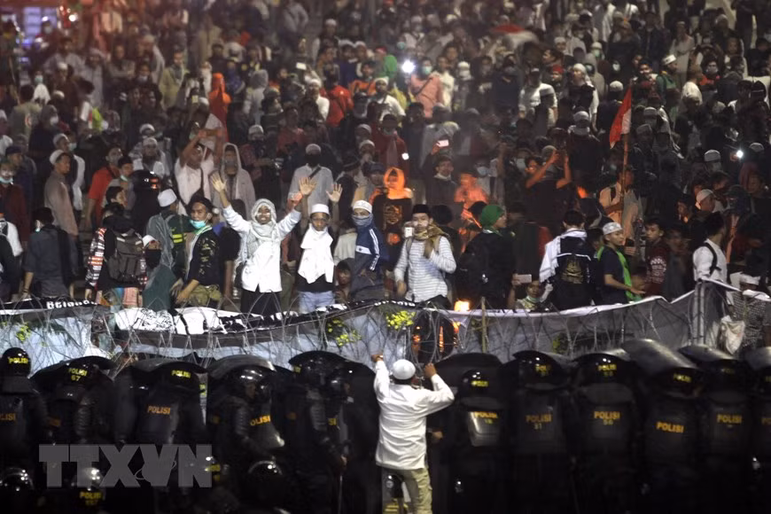 Movilizan en Indonesia fuerzas militares para garantizar seguridad en Yakarta ảnh 1