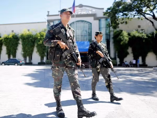 Sacuden explosiones localidades de Filipinas antes de elecciones parciales ảnh 1