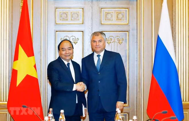 Primer ministro de Vietnam sostiene reuniones con dirigentes parlamentarios de Rusia ảnh 1