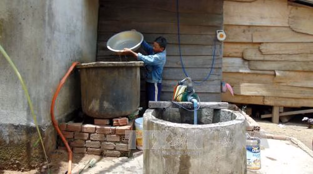 Enfrentan pobladores en áreas remotas de Vietnam dificultades para acceder al agua limpia ảnh 1 Enfrentan pobladores en áreas remotas de Vietnam dificultades para acceder al agua limpia ảnh 1