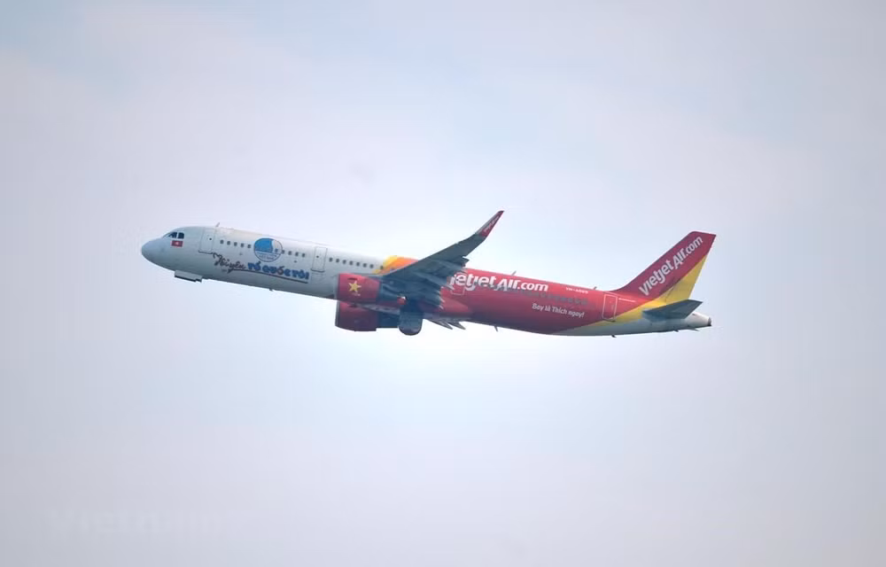 Vietjet ofrece un descuento de 50 por ciento en todas las rutas nacionales ảnh 1