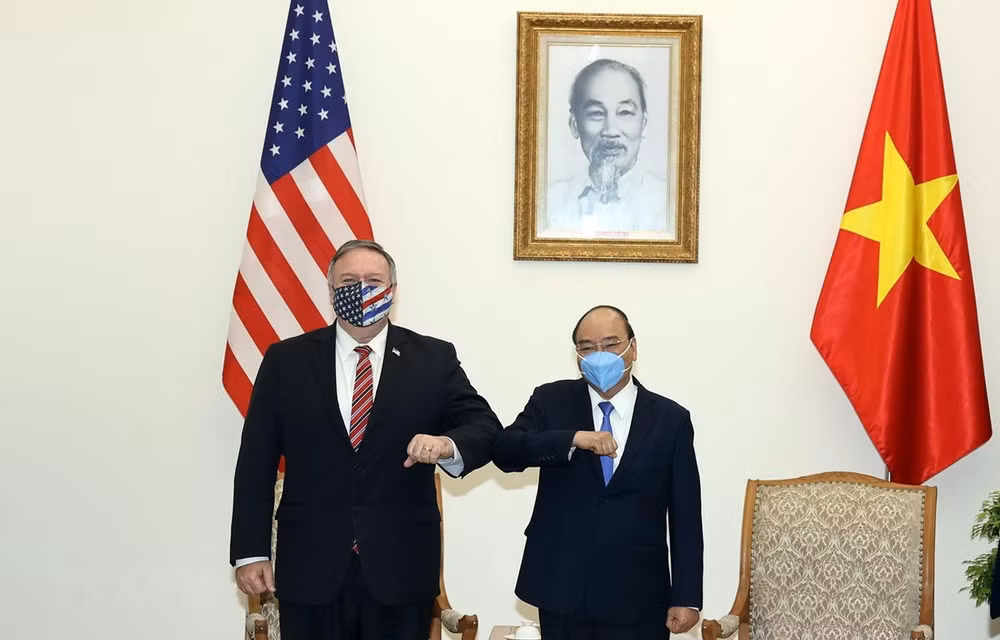 Premier de Vietnam recibe a Michael Pompeo ảnh 1