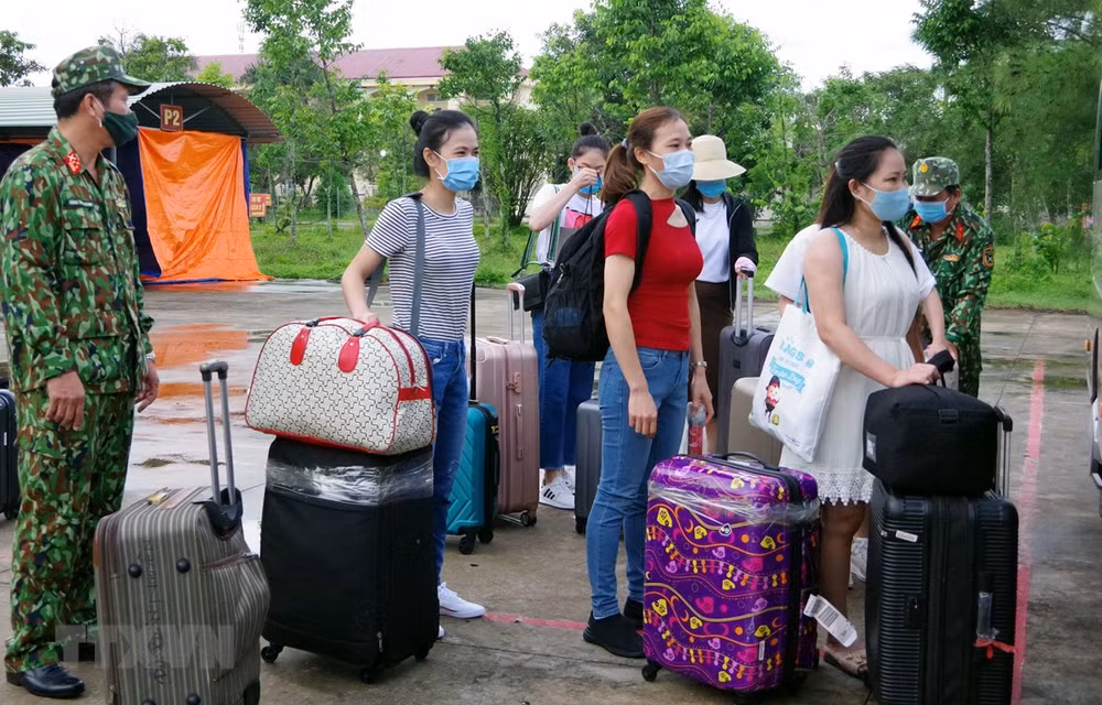 Vietnam suma mil 99 casos positivos del COVID-19 ảnh 1