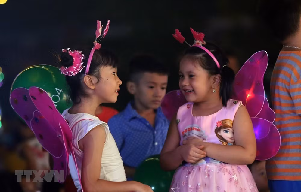 Buscan en Vietnam mejorar calidad de servicios de cuidado infantil ảnh 1